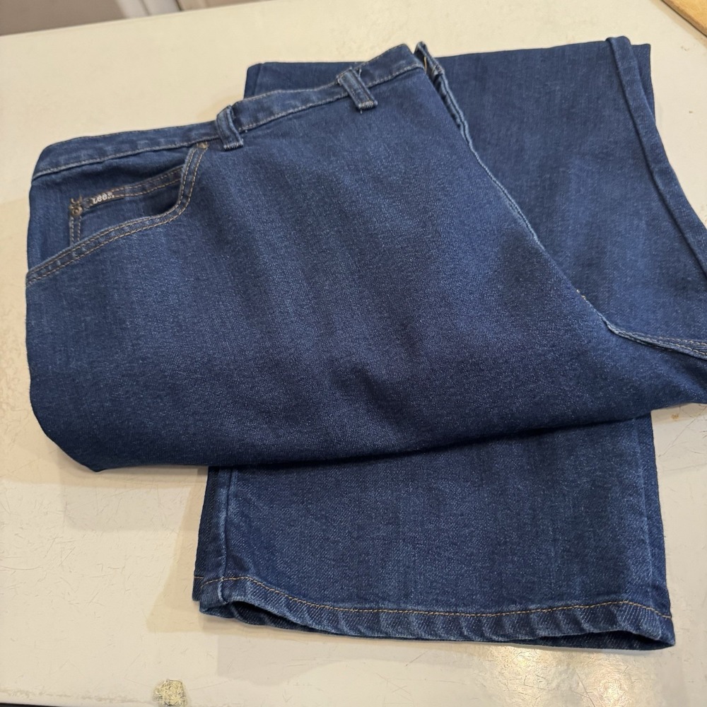 Lee Jeans Men's Size 50X30 (49x29.5) Reg Fit Straight Leg Tapered‎ Blue Jeans